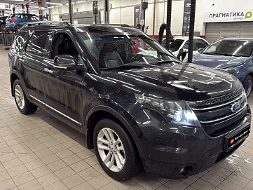 Ford Explorer, 2014г, полный привод, автомат