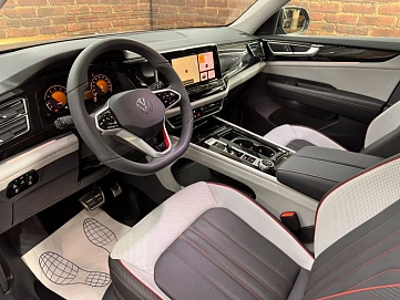 Volkswagen , 2025г., полный привод, робот