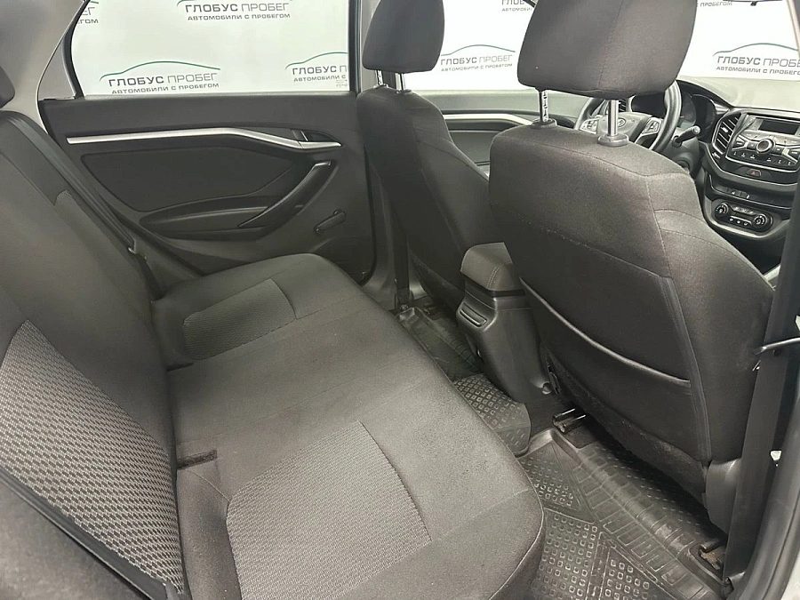 Lada (ВАЗ) Vesta, 2019г., передний привод, механика