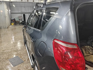 Toyota RAV4, 2006г, полный привод, механика