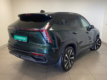 Geely Atlas, 2024г, передний привод, автомат