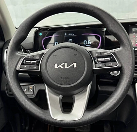 Kia Seltos, 2023г, передний привод, вариатор