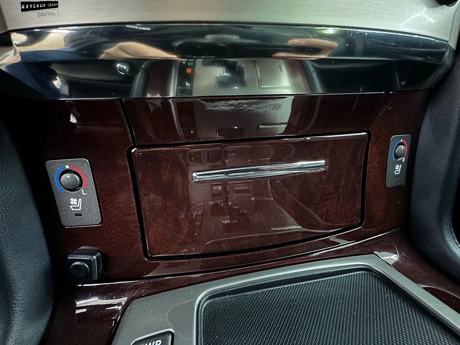 Lexus LX, 2015г., полный привод, автомат