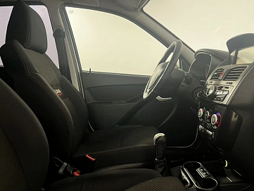 Lada (ВАЗ) Kalina, 2015г, передний привод, механика