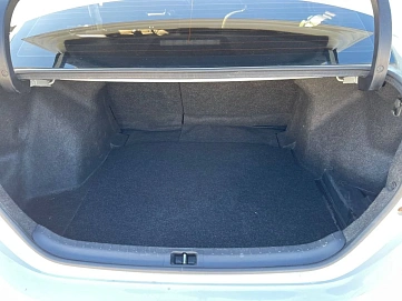 Toyota Corolla, 2016г, передний привод, вариатор