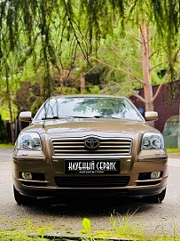 Toyota Avensis, 2005г, передний привод, автомат