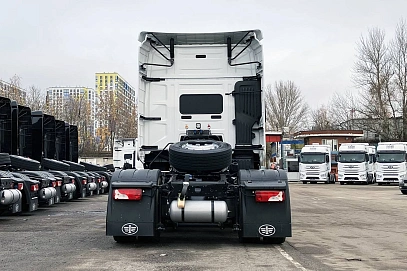 FAW J7, 2024г, Автомат