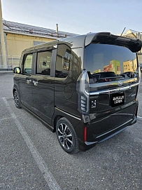 Honda N-BOX, 2018г, передний привод, вариатор