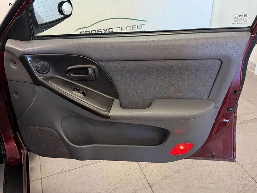Hyundai Elantra, 2008г., передний привод, механика
