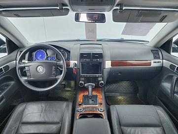 Volkswagen Touareg, 2007г, полный привод, автомат