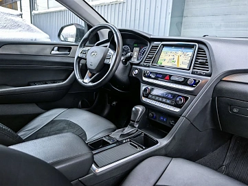 Hyundai Sonata, 2018г, передний привод, автомат