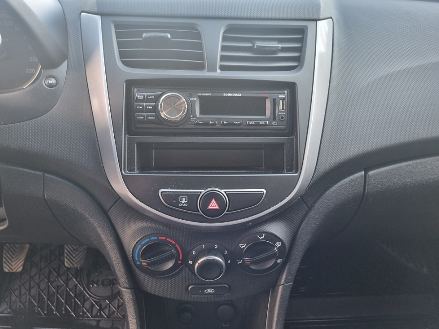 Hyundai Solaris, 2016г., передний привод, механика