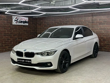 BMW 3 серии, 2018г, задний привод, автомат