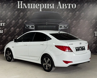 Hyundai Solaris, 2015г, передний привод, автомат