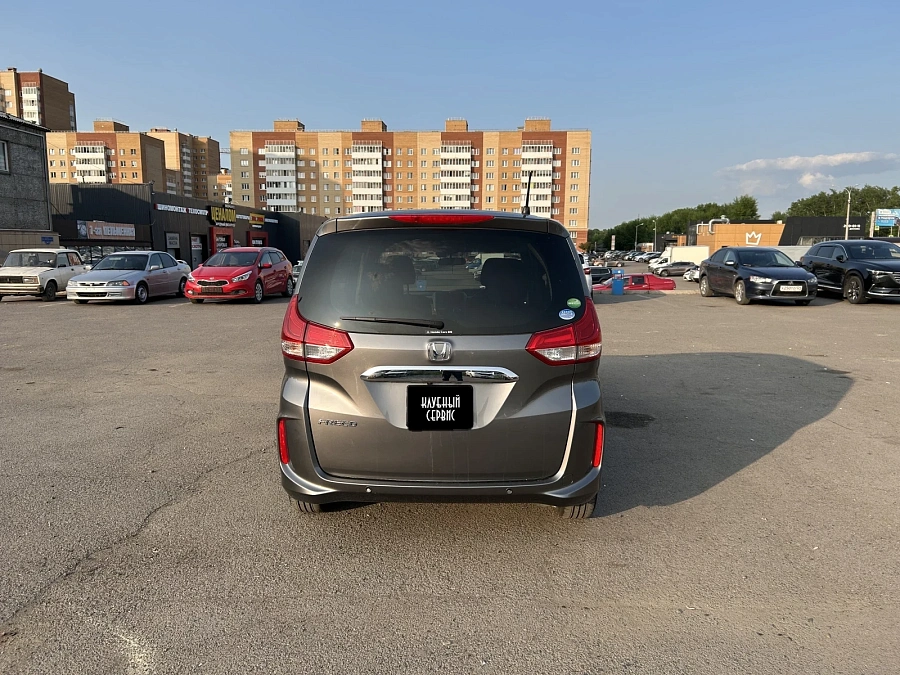 Honda Freed, 2021г., передний привод, вариатор