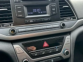 Hyundai Elantra, 2016г., передний привод, автомат