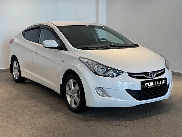 Hyundai Elantra, 2013г, передний привод, механика