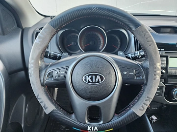 Kia Cerato, 2011г, передний привод, автомат