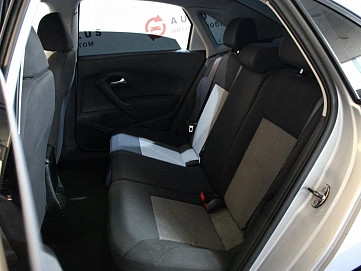Volkswagen Polo, 2011г, передний привод, автомат