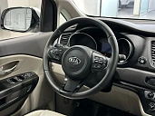 Kia Carnival, 2015г., передний привод, автомат