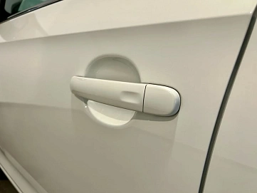 Volkswagen Polo, 2021г, передний привод, автомат