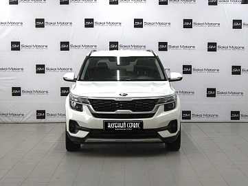 Kia Seltos, 2020г, передний привод, вариатор