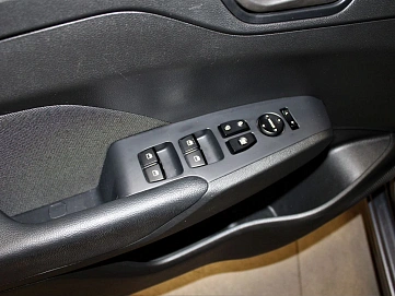 Hyundai Solaris, 2018г, передний привод, автомат