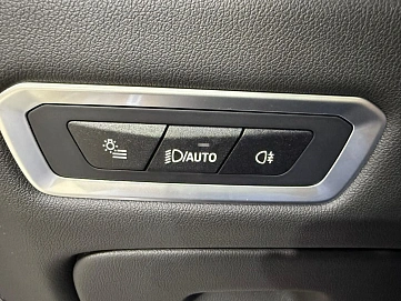 BMW X7, 2023г, полный привод, автомат