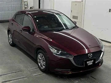 Mazda 2, 2022г, передний привод, механика