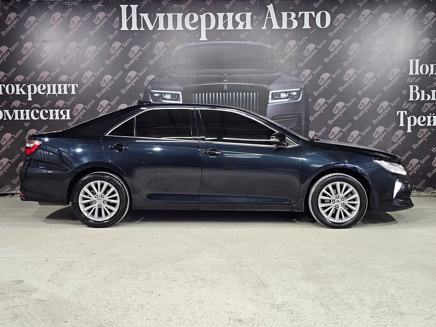 Toyota Camry, 2016г., передний привод, автомат