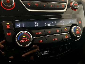 Nissan Qashqai, 2016г, передний привод, автомат