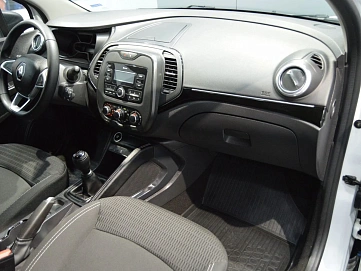 Renault Kaptur, 2021г, передний привод, механика