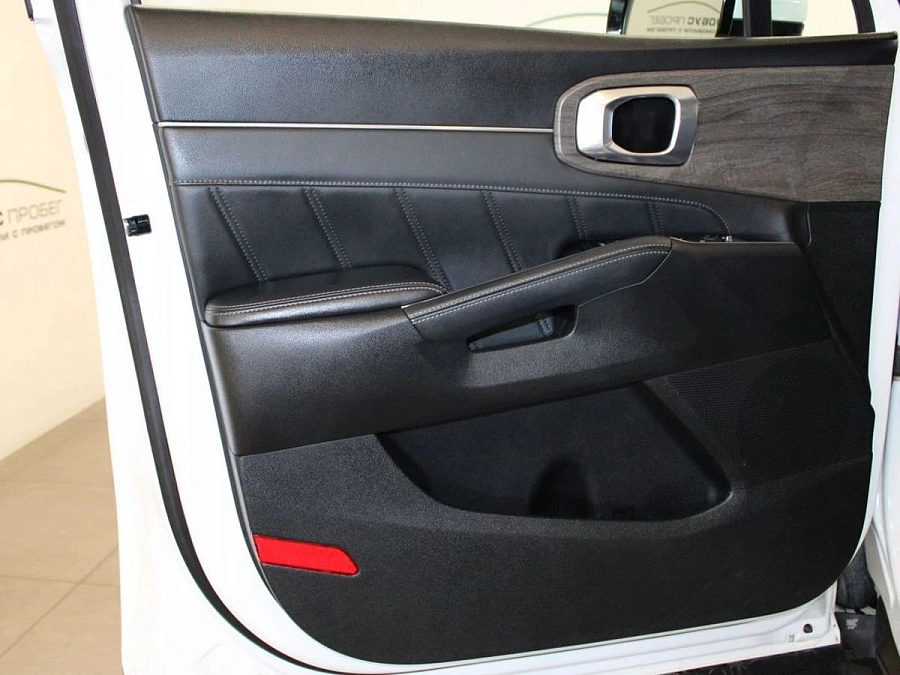 Kia Sorento, 2022г., полный привод, автомат