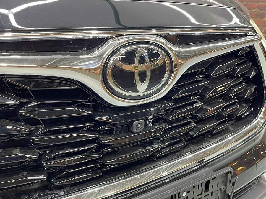 Toyota Highlander, 2024г., полный привод, автомат