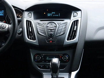 Ford Focus, 2013г, передний привод, робот