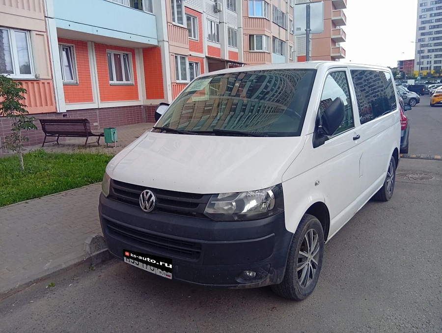 Volkswagen Caravelle, 2013г., передний привод, механика