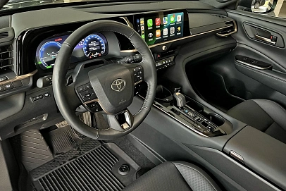 Toyota Crown, 2024г, полный привод, вариатор