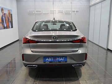Changan Eado Plus, 2023г, передний привод, робот