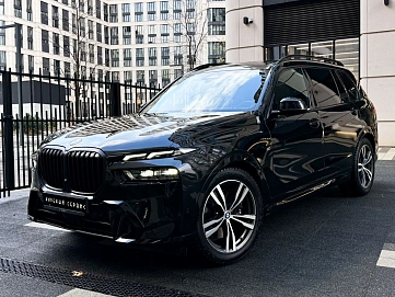 BMW X7, 2023г, полный привод, автомат