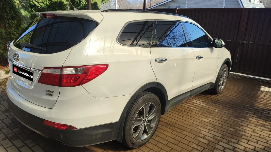 Hyundai Santa Fe, 2015г., полный привод, автомат