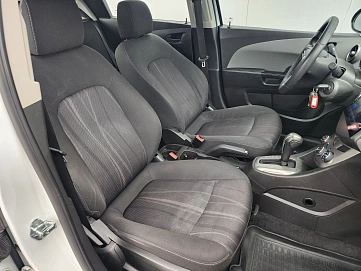 Chevrolet Aveo, 2012г, передний привод, автомат