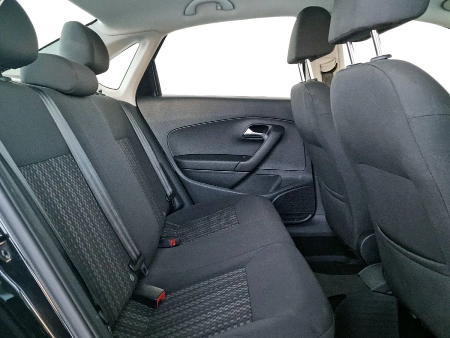 Volkswagen Polo, 2018г., передний привод, механика