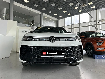 Volkswagen Tiguan, 2026г., полный привод, робот