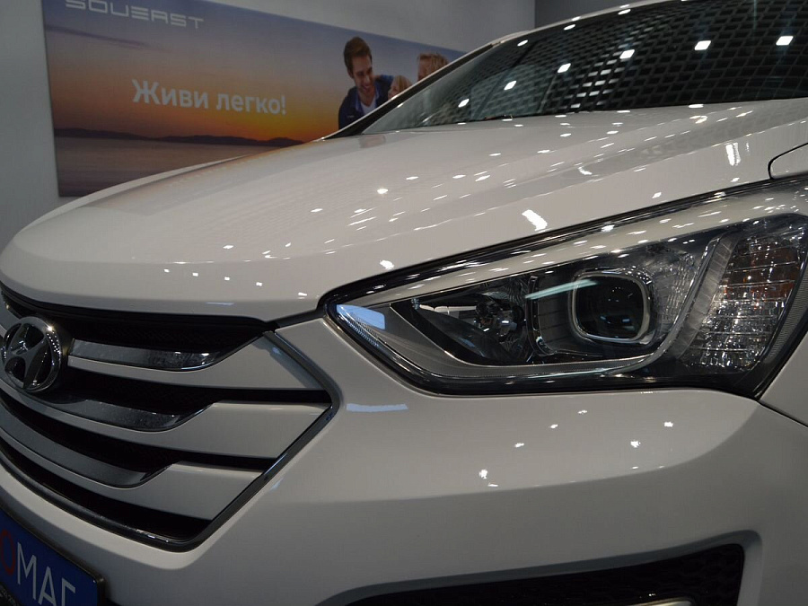 Hyundai Santa Fe, 2015г., полный привод, автомат