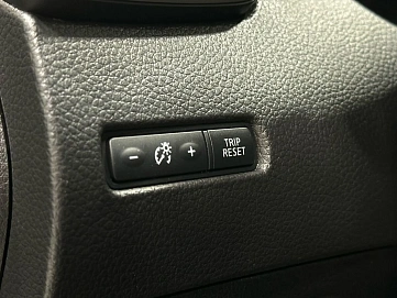 Nissan X-Trail, 2017г, передний привод, вариатор