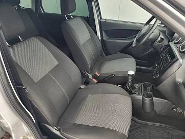 Lada (ВАЗ) Granta, 2015г, передний привод, механика