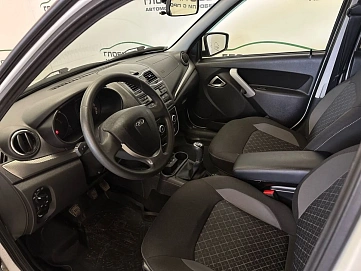 Lada (ВАЗ) Granta, 2019г., передний привод, механика