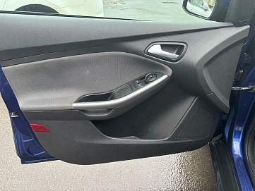 Ford Focus, 2014г, передний привод, механика