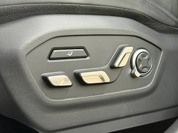 Hyundai Santa Fe, 2024г, полный привод, автомат