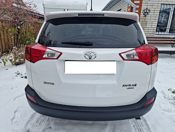 Toyota RAV4, 2012г, полный привод, вариатор